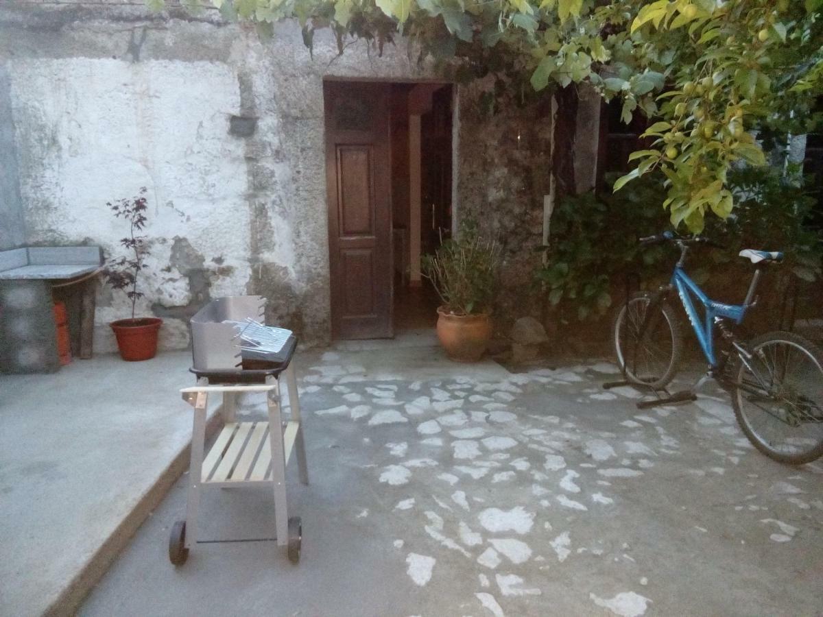 Cottage house Lovelhe ภายนอก รูปภาพ
